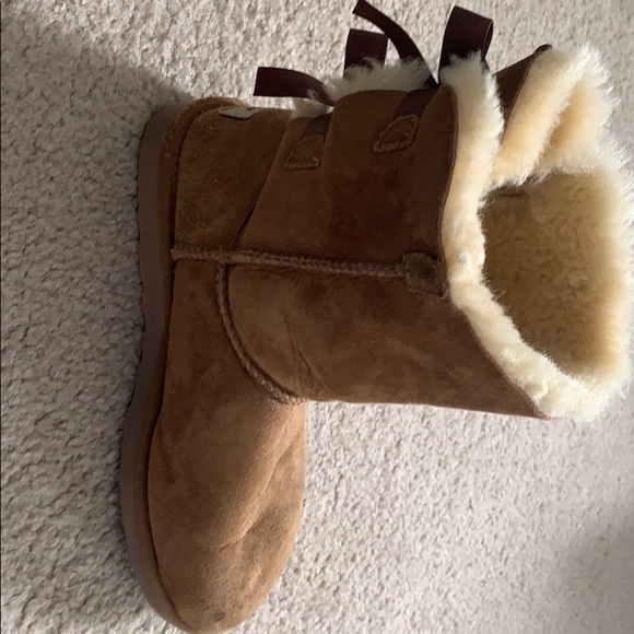 Ugg’s - Picture 2 of 5